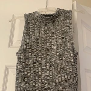 Fitted Grey sweater tank top